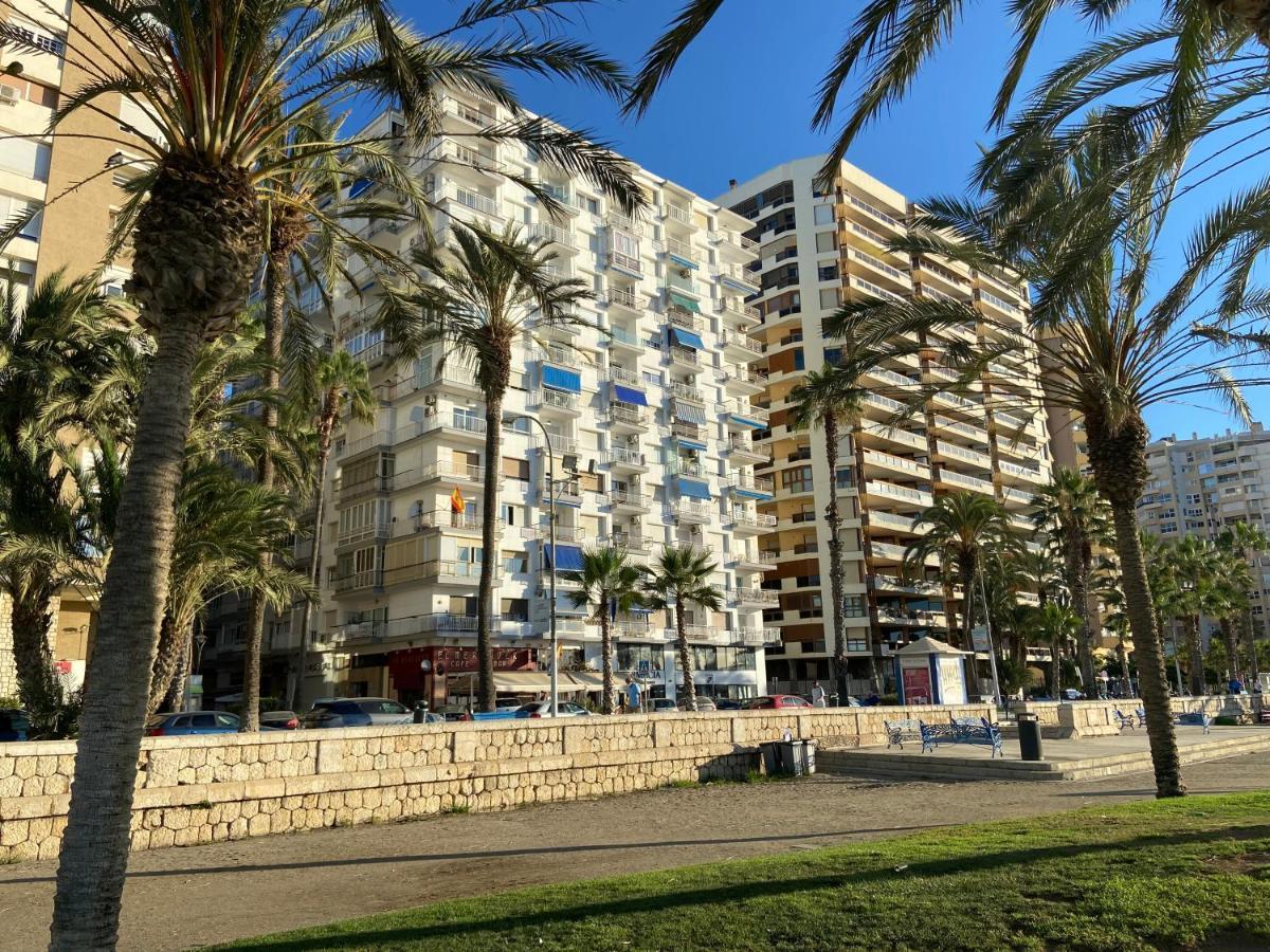 Malagueta Beach Front Mediterranean Apartment Málaga Exterior foto